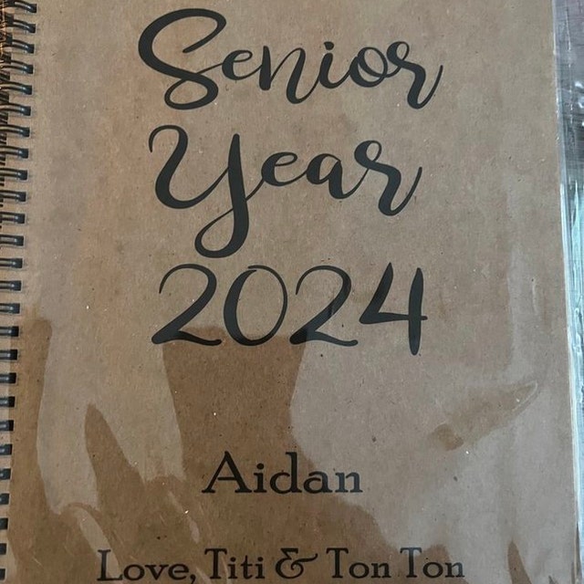  My Senior Year 2023-2024 High School Memory Scrapbook:  Graduation Sign-In Book for Girls to Record 12th Grade Story. Class of 2024  Diary. A Place for  Well Wishes, Photos, Goals, Autographs