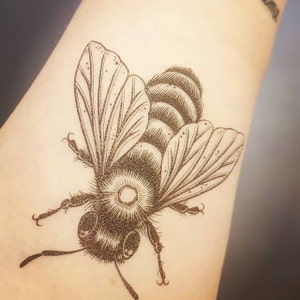 Luna Moth Temporary Tattoo Black Line Tattoo Winged Insect Etsy