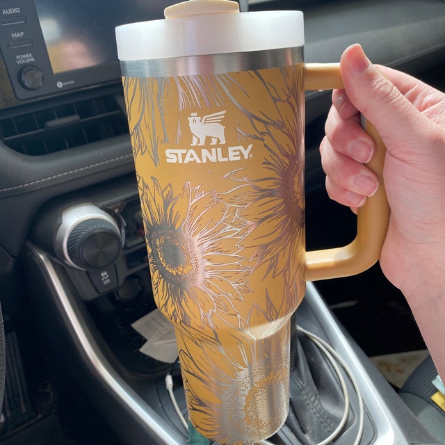 Sunflower Stanley **FREE KEYCHAIN** Engraved 40 oz Tumbler, Engraved  Stanley, Full Wrap, Quencher H2.0, Personalized Stanley Cup (Lava H2.0,  Sunflower