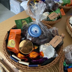 Sanaa added a photo of their purchase