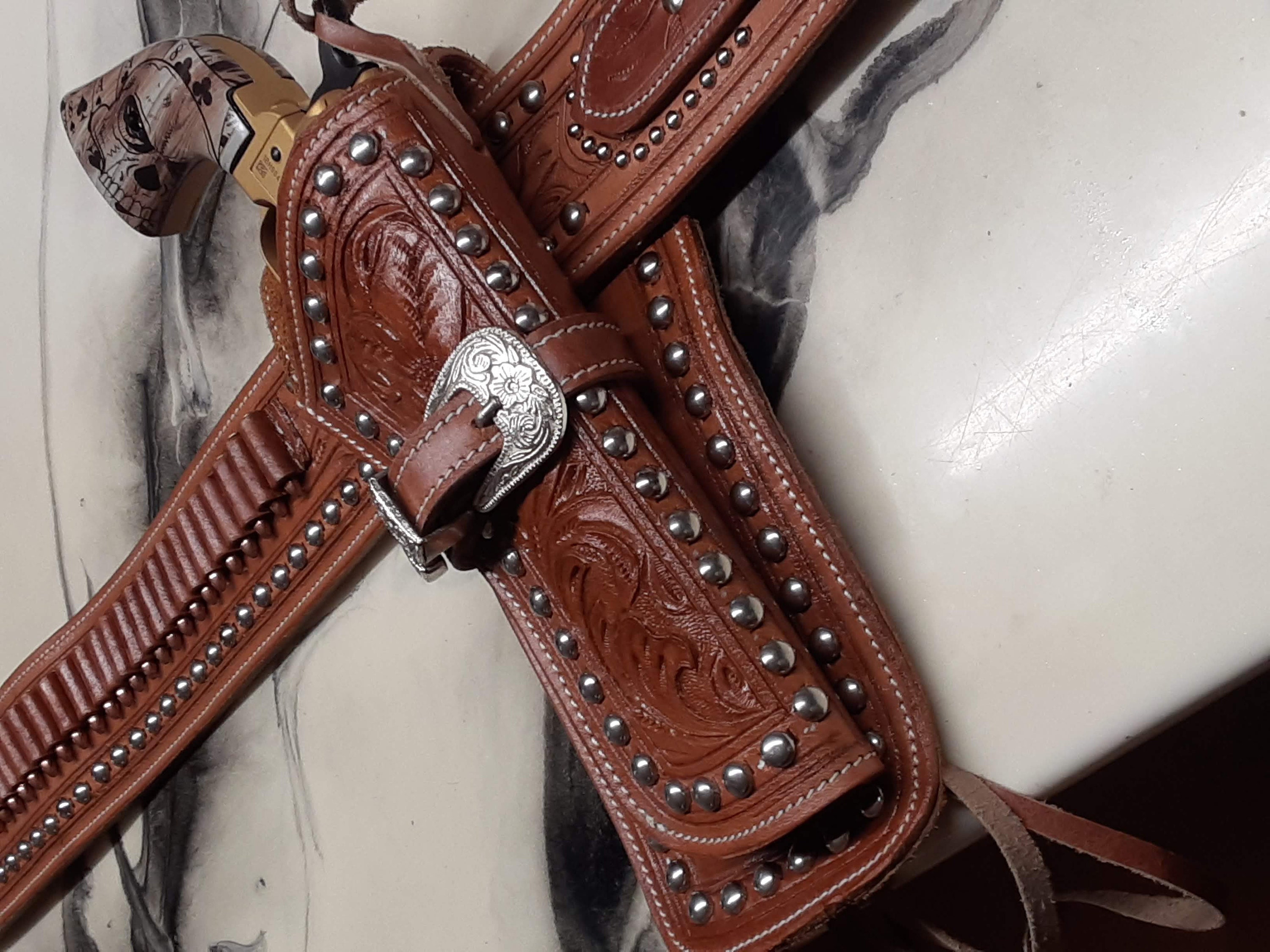 Western Cowboy Holster Ammo Loops Cartridge Belt Saas Rigs Gun Cover .22 .38 .357 .44 .45