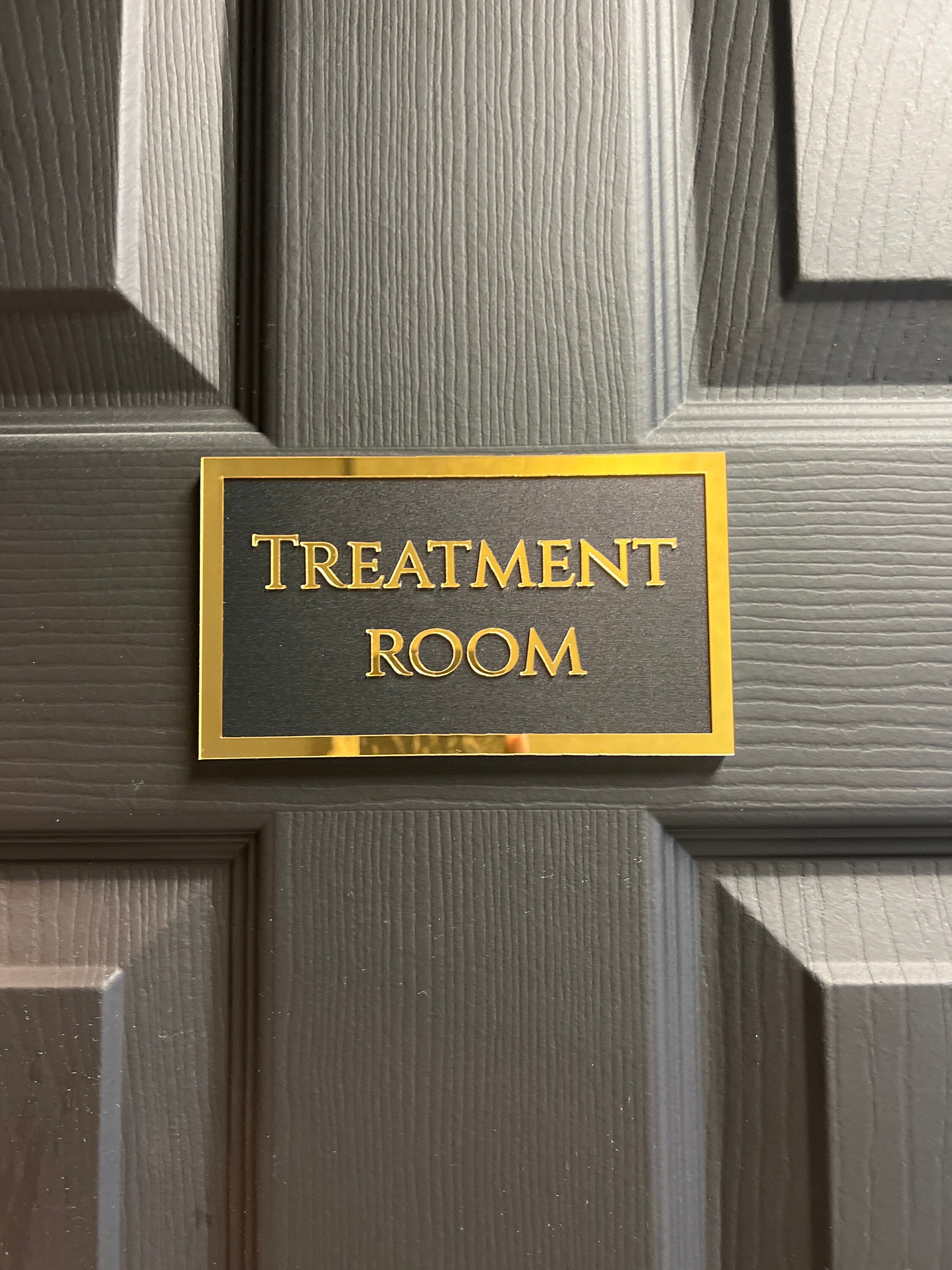 Personalized door sign with your own text,   door sign for you offic , custom door sign door platte to order, custom made sign