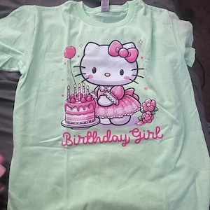 Makayla added a photo of their purchase