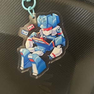 Victoria added a photo of their purchase