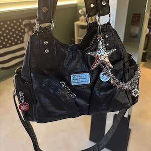 Noraa added a photo of their purchase