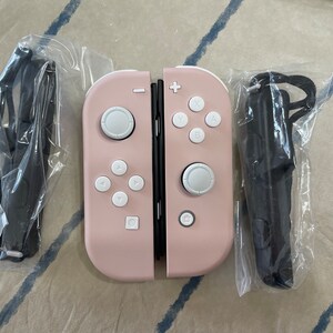 Echad un vistazo a estos geniales Joy-Con personalizados de