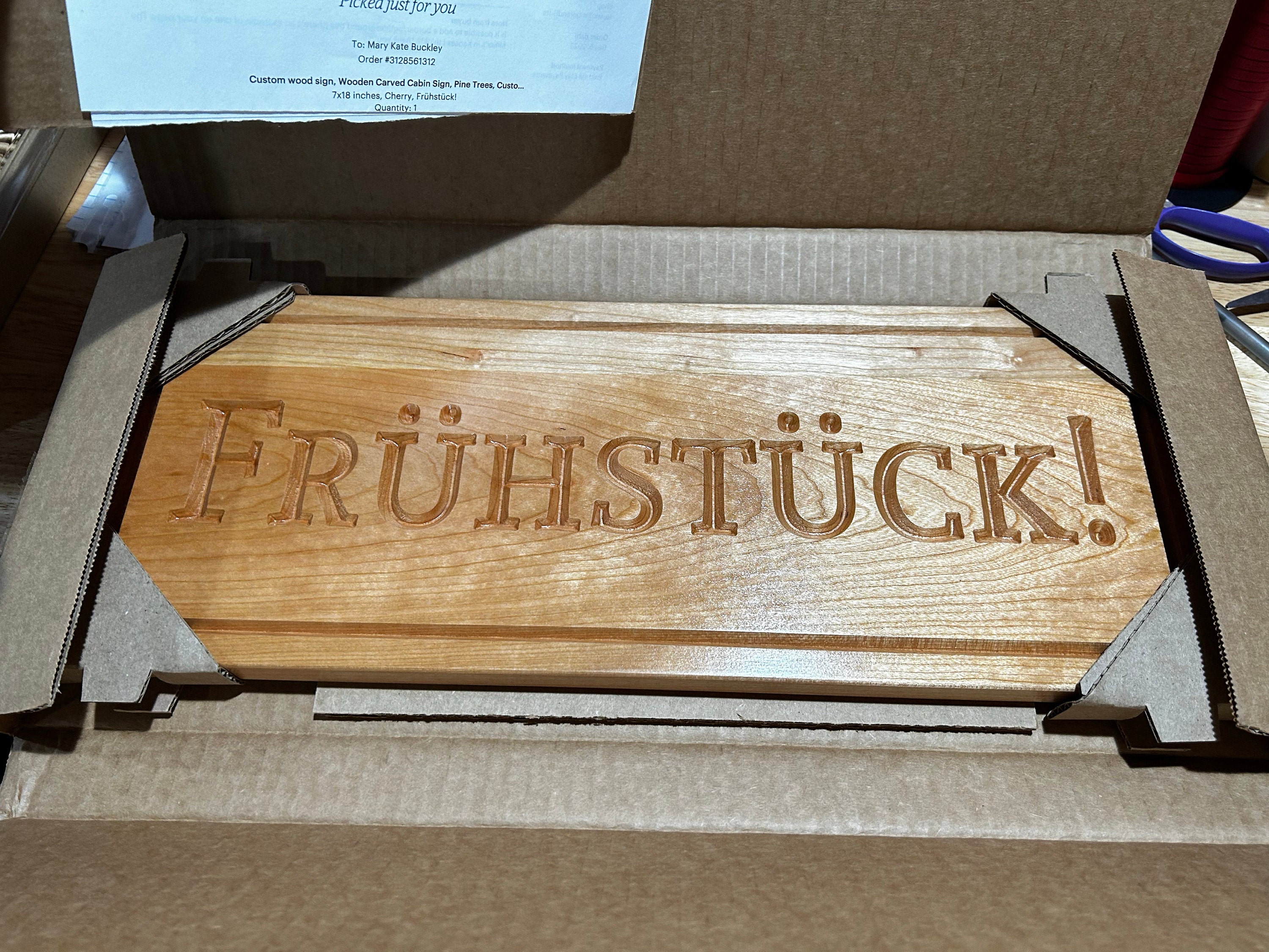 Custom Carved Wood Cabin Sign: Personalized Mountain Home Decor