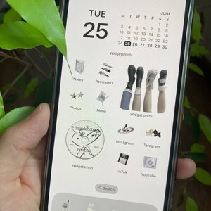 Y2K iPhone Icon Pack: 30+ Retro App Covers, Widgets & Wallpapers
