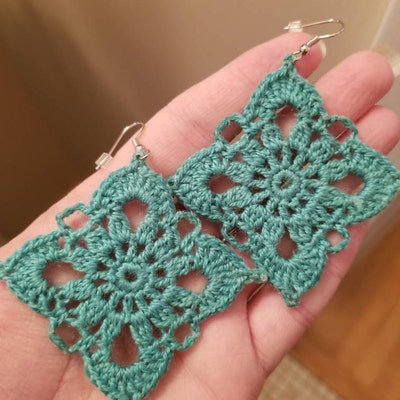 shawl wrap with pockets