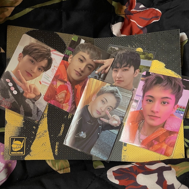 Haechan NCT Dream 127 Official Photocard Sticker Universe