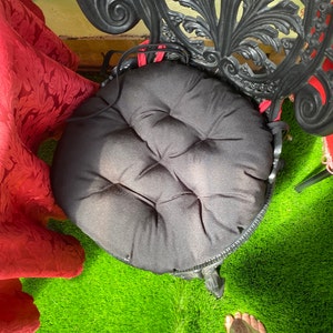 Loredana added a photo of their purchase