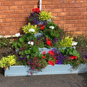 Plantador de estilo piramidal / plantador de madera / | Etsy