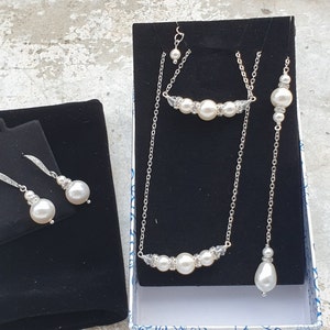 Pearl Bridal Set, Minimal Pearl Necklace, Pearl Wedding Bracelet, Pearl ...