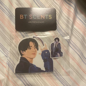 Aryanna added a photo of their purchase