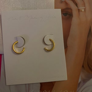 Symarah added a photo of their purchase