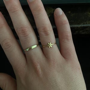 14K Solid Gold Ring, Flower Ring, Daisy Ring - TGR218 - Etsy