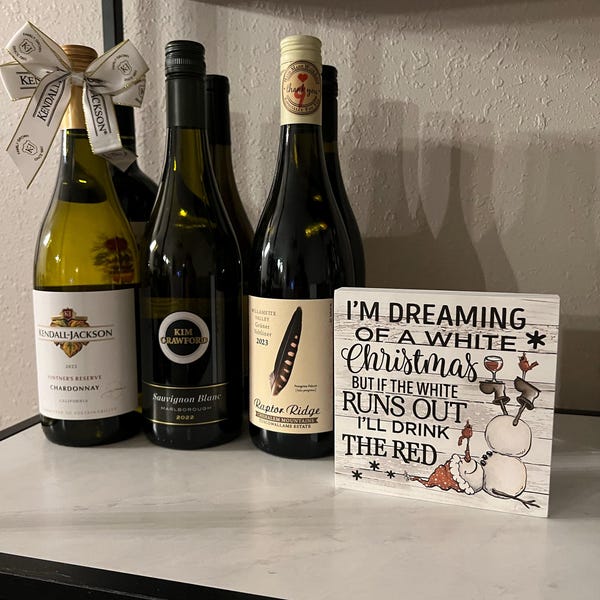 Beach Christmas Sign / Jingle Shells / Beach Christmas Decor Sign ...