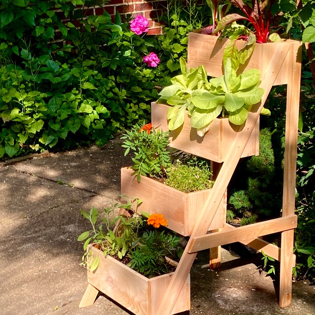 Tiered CEDAR Vertical Planter, 4 Sizes! - Etsy