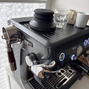 ARO Espresso Single Dose Hopper With Silicone Bellows & Anti-Popcorn Weight – Fits Breville Barista Express, Pro, Touch, Impress (Black, Plastic)