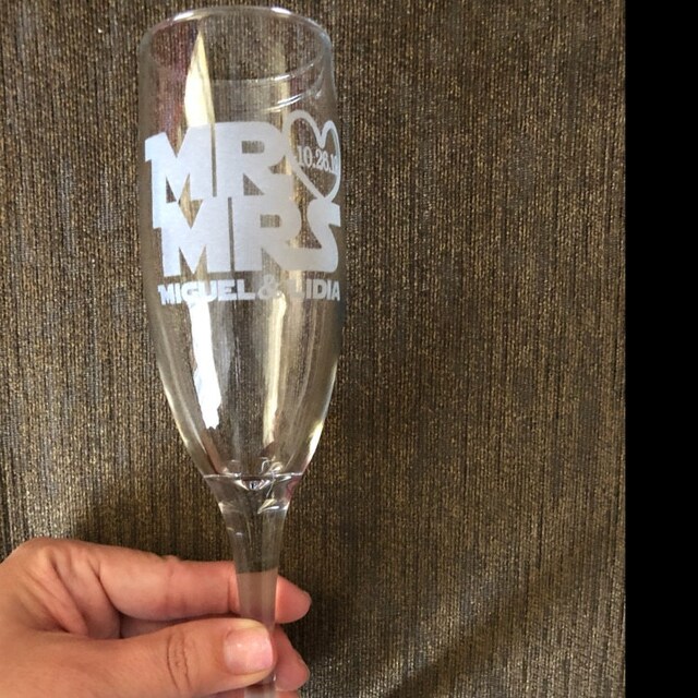 Star Wars Champagne Flutes Wedding Champagne Glasses Star Wars Wedding Gift  Personalized Wedding Glasses Bridal Shower Gift Custom Decor 