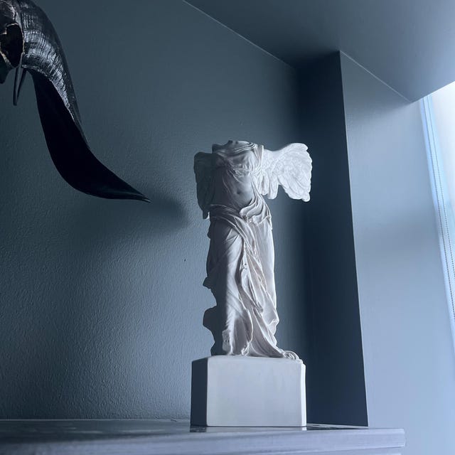 Winged Victory, Nike of Samothrace - Etsy 日本
