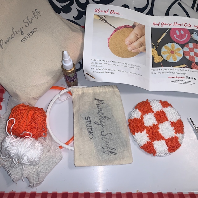 FTzhuifovvno Punch Needle Coaster Kit - 22 Piece DIY Embroidery Set With 6 Patterns, Hoop, Wool & Tools, For Beginners
