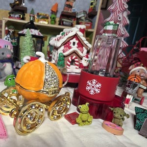Wandie added a photo of their purchase