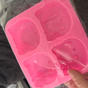 Vanessa added a photo of their purchase