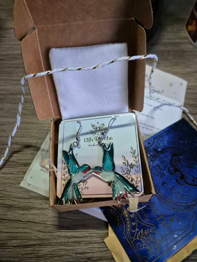 Hummingbird earrings Nature inspired, fairycore, bird earrings, hummingbird jewelry, fairy earrings, botanical earrings, Statement Earrings