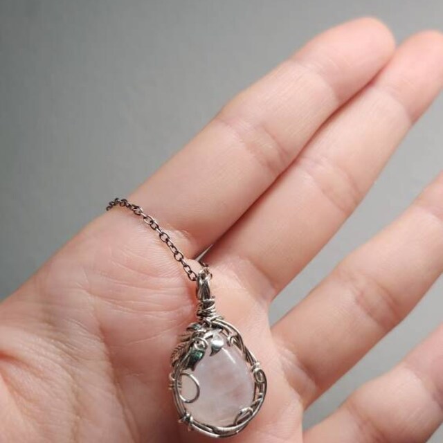 Moonstone Necklace ~ Sterling Silver Moonstone Necklace