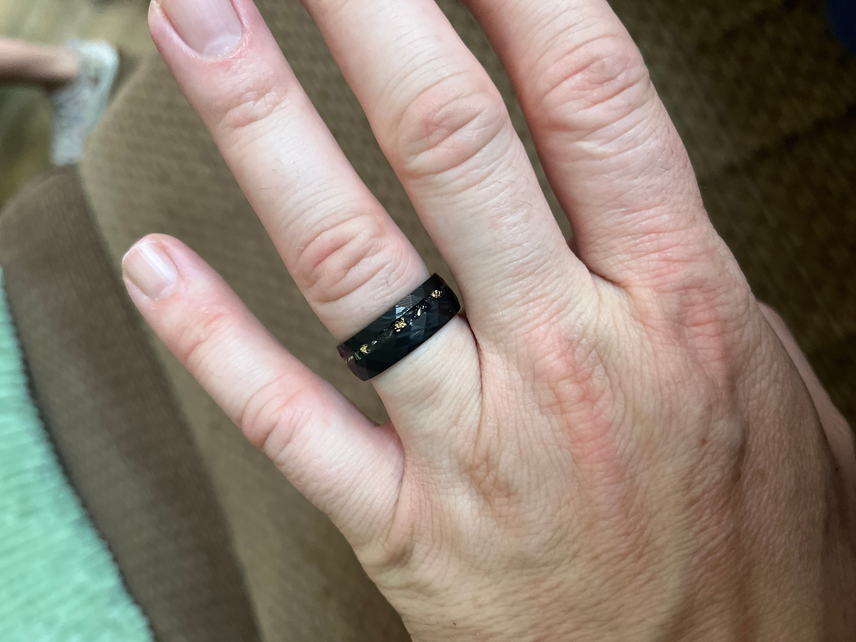 Damascus Meteorite & Crushed Gold Leaf, Crushed Gold Leaf Ring, Meteorite Ring, Man Wedding Band, Black Steel Hammered Ring, 8mm Ring