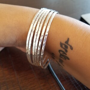 Tania schlankes Armband Tania schlankes Armband