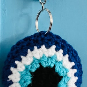 Leticia added a photo of their purchase