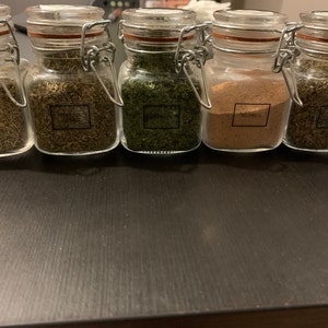 Nye added a photo of their purchase