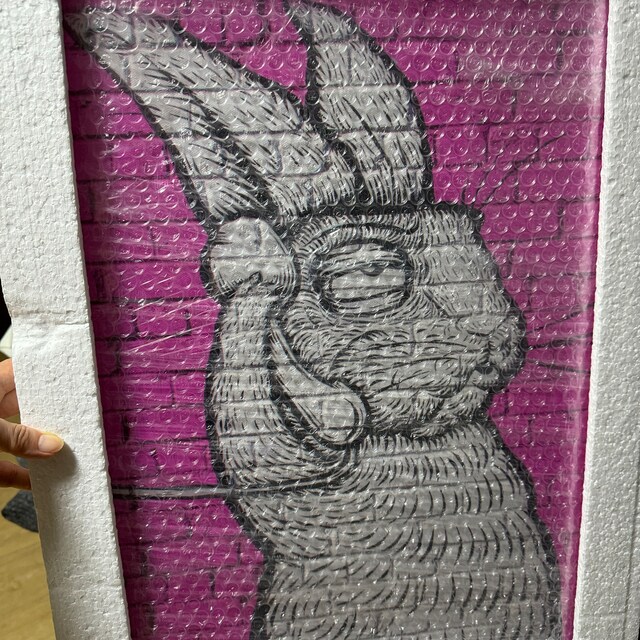 Rabbit Graffiti Canvas Print, Pink Brick Wall Art - Etsy 日本