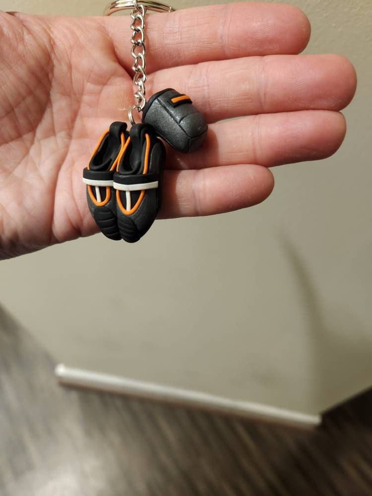 Rock Climbing Keychain Personalized Gift for Climbers Custom Climbing Shoes and Chalk Bag