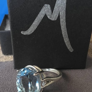 Robin added a photo of their purchase