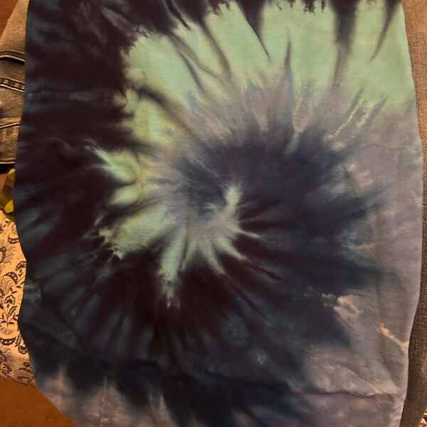 mens blue tie dye t shirt