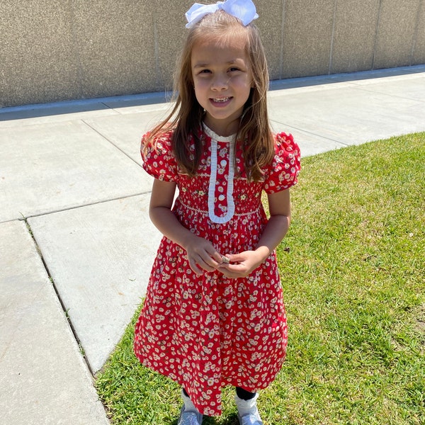 Girls Floral Smocked Sheen Dress