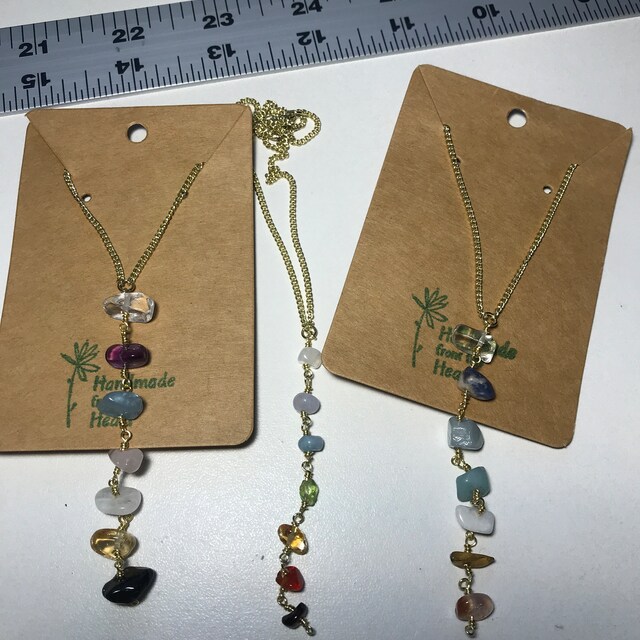 Cuentas de piedras preciosas naturales en forma de chips, multicolor surtido, hebras de 15 y 32, pepitas de cristal de forma irregular para hacer collares de joyería DIY, 70 tipos de piedras Cuentas de piedras preciosas naturales en forma de chips, multicolor surtido, hebras de 15 y 32, pepitas de cristal de forma irregular para hacer collares de joyería DIY, 70 tipos de piedras