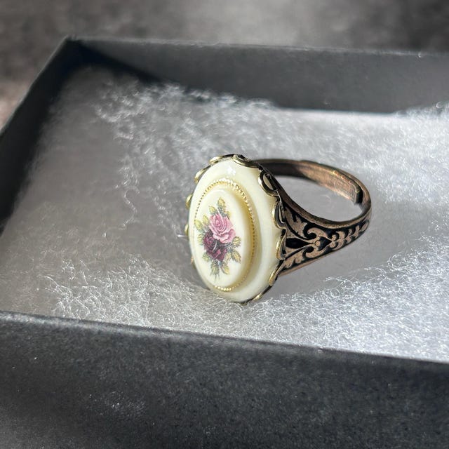 Cameo Ring, Flower Cameo Ring, Antique Brass Ring, Jane Austen