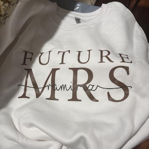 Jaslyne added a photo of their purchase