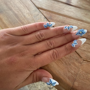 Océane added a photo of their purchase