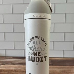 Personalized Owala 32 Oz Freesip Water Bottle Leak Proof Built in Straw  Collector's Exclusive Colors Color Drop Discontinued 