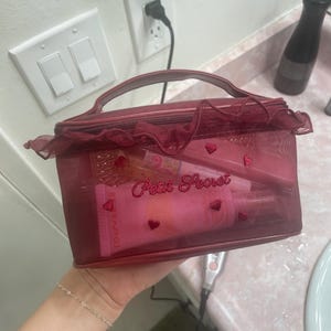 Victoria added a photo of their purchase