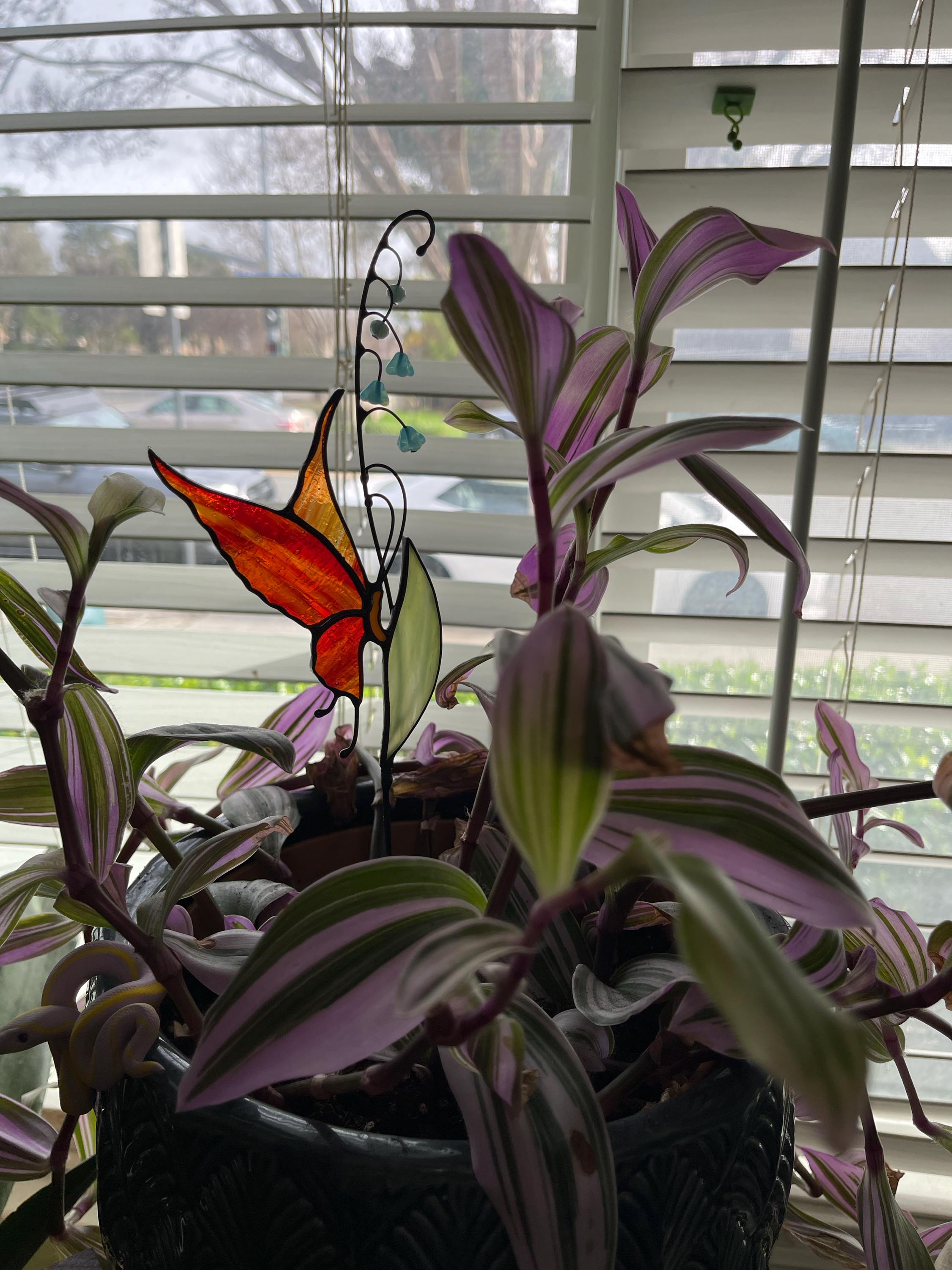 Stained glass Butterfly decor - Garden stake and Suncatcher 2 in 1 - Butterfly plant stake on metal rod - Thank You Gift for Mom
