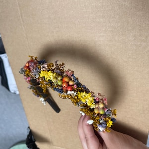 dried flower headpiece