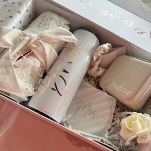 Fabiana added a photo of their purchase