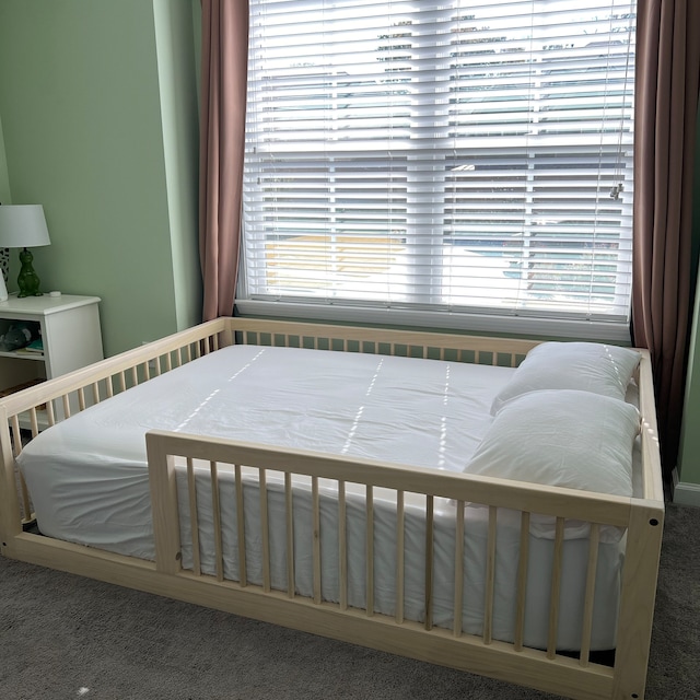 Full size floor 2024 bed with gate