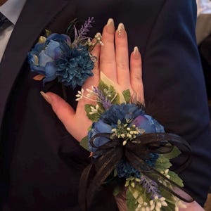 Lesley added a photo of their purchase